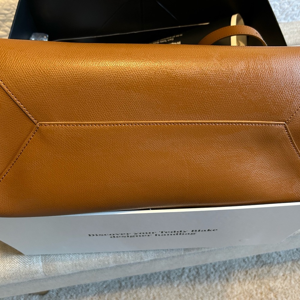 Teddy Blake Bella Bag-12 IN